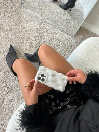 xoxo Wildhearts xoxo Wildhearts Bubbly case White - iPhone 15 Plus Hülle xoxo Wildhearts xoxo Wildhearts Bubbly case White - iPhone 15 Plus Hülle