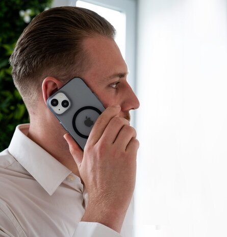 Coverzs Coverzs iPhone 15 Wavy Hardcase mit Magsafe (Schwarz) Coverzs Coverzs iPhone 15 Wavy Hardcase mit Magsafe (Schwarz)