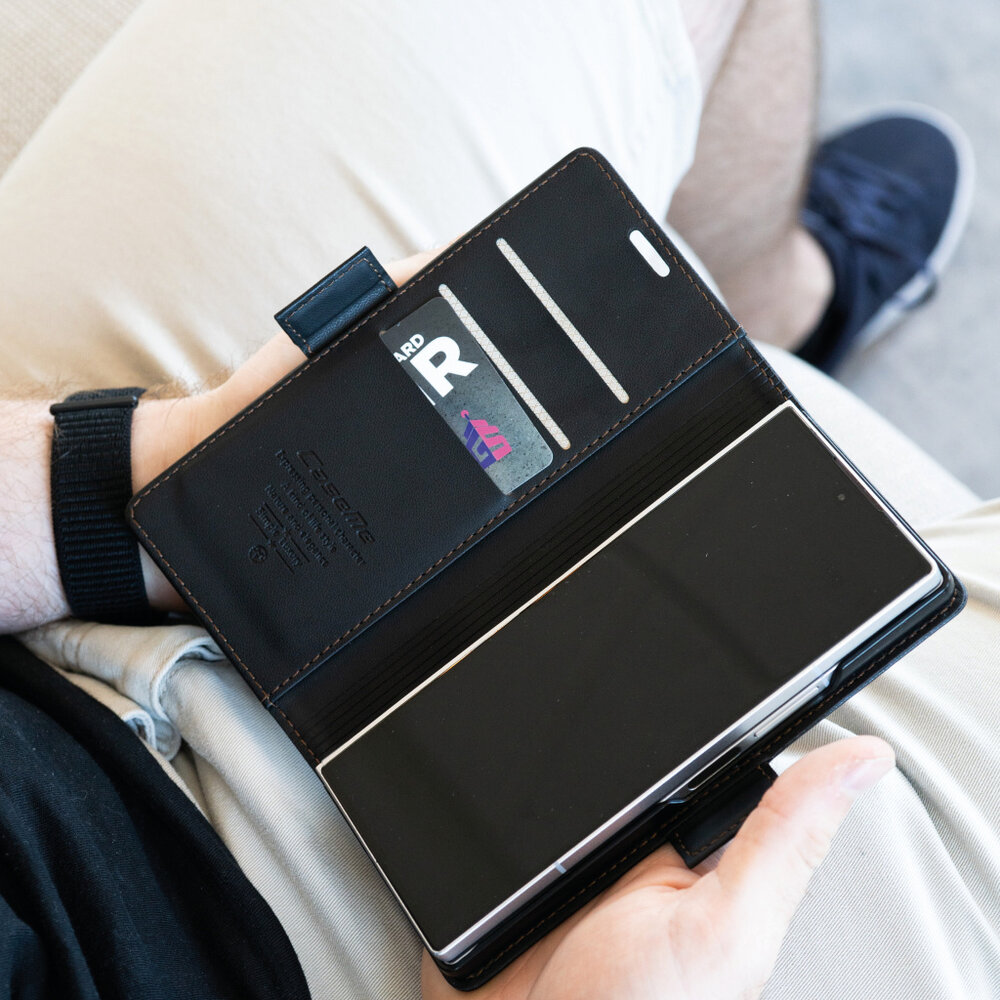 ShieldCase® ShieldCase Samsung Galaxy Z Fold 6 Buchhülle aus Leder (Schwarz) ShieldCase® ShieldCase Samsung Galaxy Z Fold 6 Buchhülle aus Leder (Schwarz)