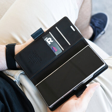 ShieldCase® ShieldCase Samsung Galaxy Z Fold 6 Buchhülle aus Leder (Schwarz) ShieldCase® ShieldCase Samsung Galaxy Z Fold 6 Buchhülle aus Leder (Schwarz)