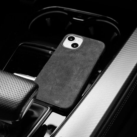 Coverzs Coverzs iPhone 14 Alcantara MagSafe Hülle (Schwarz) Coverzs Coverzs iPhone 14 Alcantara MagSafe Hülle (Schwarz)