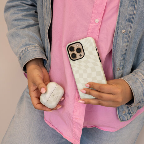 xoxo Wildhearts xoxo Wildhearts Pretty Pistache - AirPods Pro 2 Hülle xoxo Wildhearts xoxo Wildhearts Pretty Pistache - AirPods Pro 2 Hülle