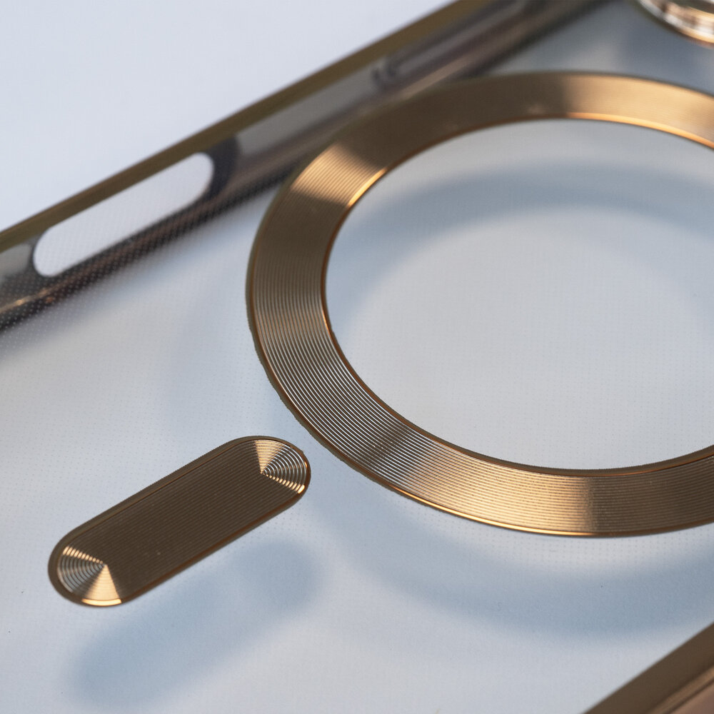 Coverzs Coverzs MagSafe Hülle mit Kameraschutz iPhone 16 Pro (Gold) Coverzs Coverzs MagSafe Hülle mit Kameraschutz iPhone 16 Pro (Gold)