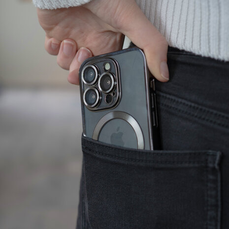 Coverzs Coverzs iPhone 13 Pro Max Magsafe Hülle mit Kameraschutz (Silber) Coverzs Coverzs iPhone 13 Pro Max Magsafe Hülle mit Kameraschutz (Silber)