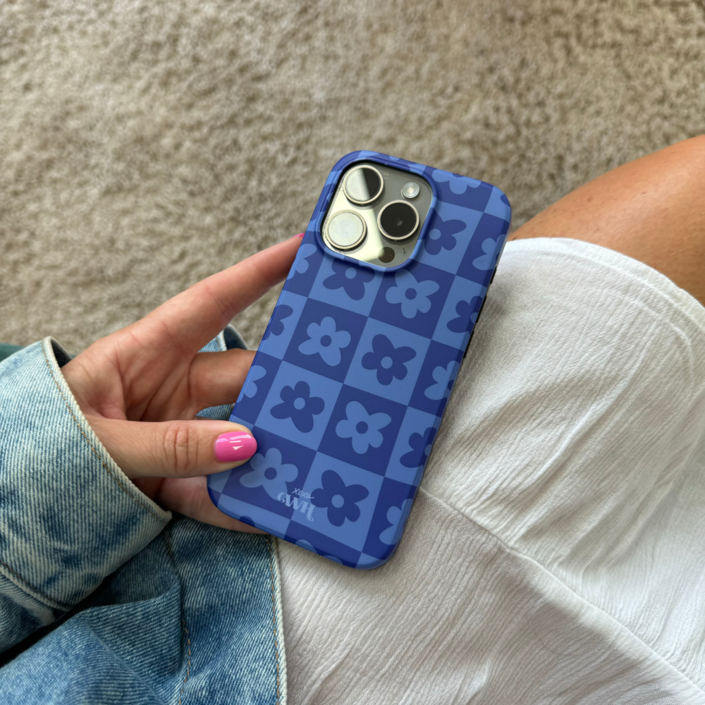 xoxo Wildhearts xoxo Wildhearts iPhone 14 Pro Max - Denim Blossom - MagSafe Hülle xoxo Wildhearts xoxo Wildhearts iPhone 14 Pro Max - Denim Blossom - MagSafe Hülle