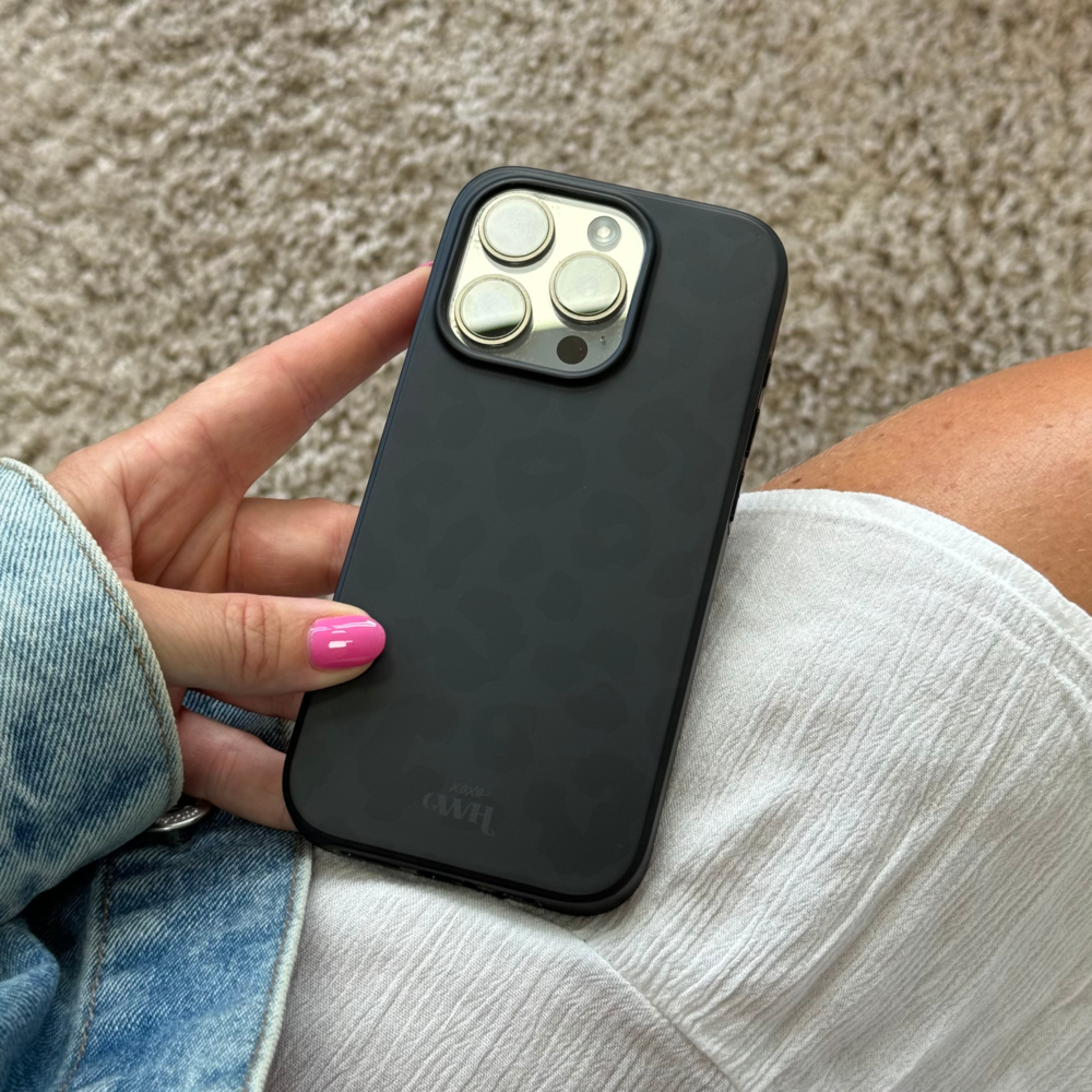 xoxo Wildhearts xoxo Wildhearts iPhone 15 - Forever Wild - MagSafe Hülle