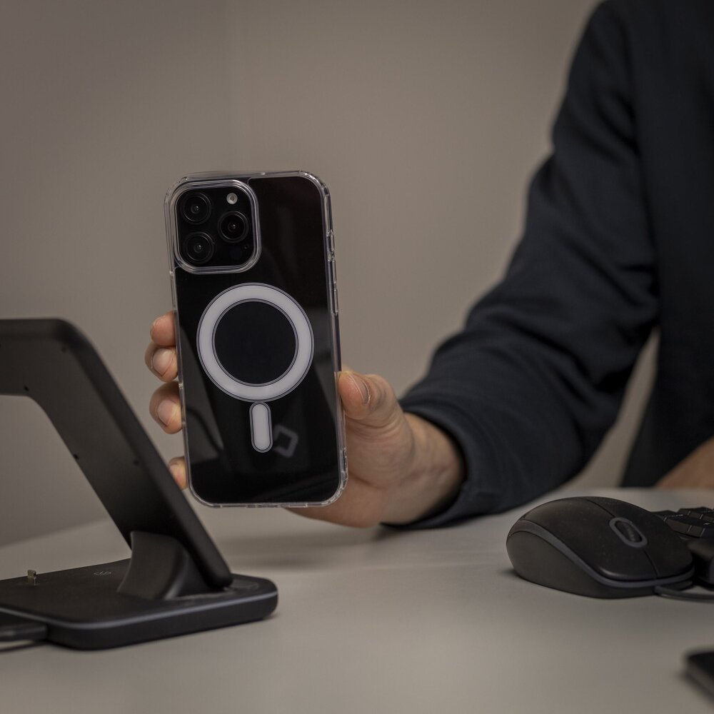 ShieldCase® ShieldCase Silikon Hülle mit MagSafe iPhone 16 Pro Max (Transparent) ShieldCase® ShieldCase Silikon Hülle mit MagSafe iPhone 16 Pro Max (Transparent)