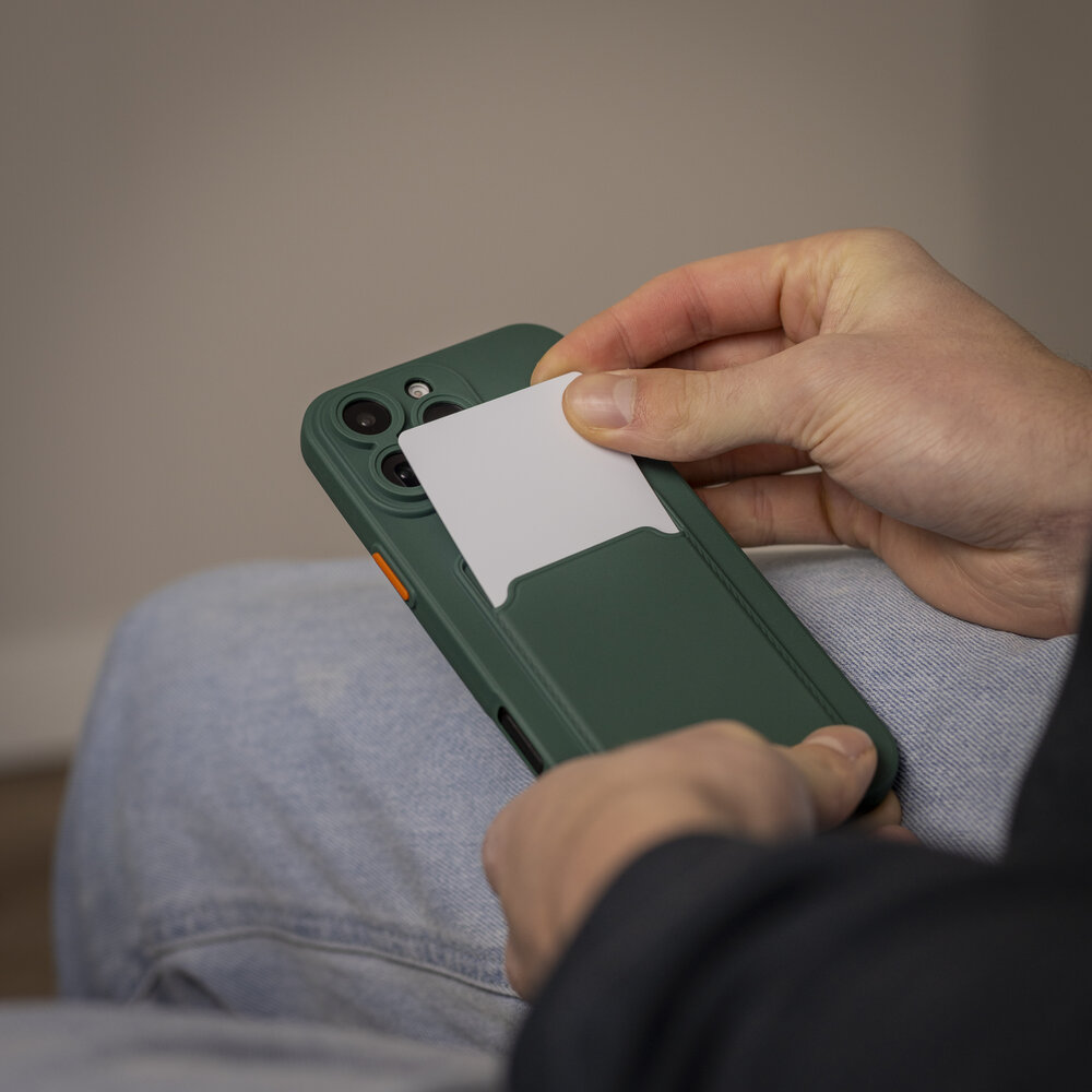 ShieldCase® ShieldCase Back Cover mit Kartenfach iPhone 16 Pro Max (Dunkelgrün) ShieldCase® ShieldCase Back Cover mit Kartenfach iPhone 16 Pro Max (Dunkelgrün)