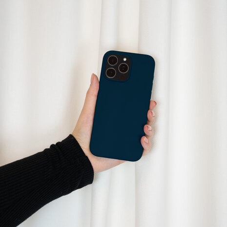 Coverzs Coverzs iPhone 15 Pro Max Silikonhülle Solid (Dunkelblau) Coverzs Coverzs iPhone 15 Pro Max Silikonhülle Solid (Dunkelblau)