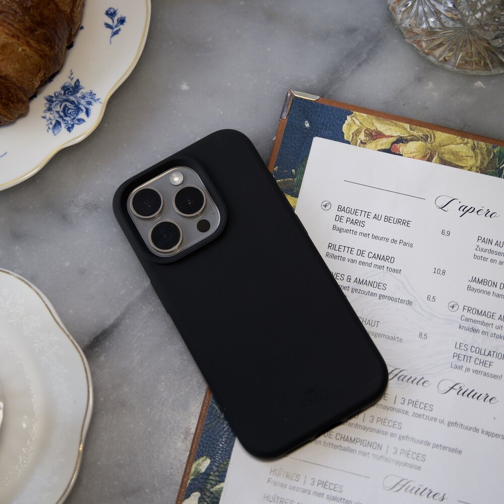 xoxo Wildhearts xoxo Wildhearts Shockproof Silikonhülle Schwarz - iPhone 14 Plus xoxo Wildhearts xoxo Wildhearts Shockproof Silikonhülle Schwarz - iPhone 14 Plus