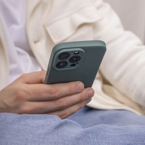 ShieldCase® ShieldCase iPhone 14 Pro Max Silikon MagSafe back cover (Dunkelgrün) ShieldCase® ShieldCase iPhone 14 Pro Max Silikon MagSafe back cover (Dunkelgrün)