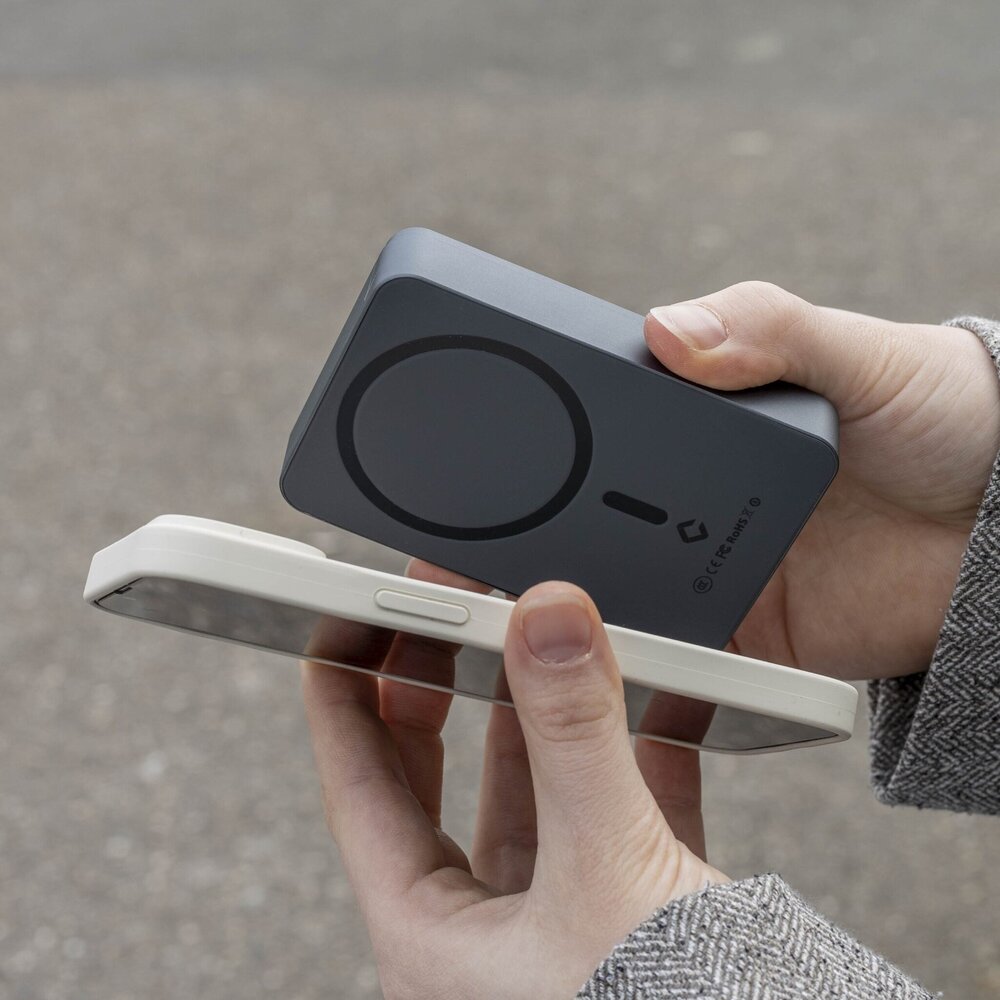 Coverzs Coverzs 20W MagSafe Solid 10.000 mAh Powerbank (Schwarz)