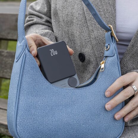 Coverzs Coverzs 20W MagSafe Solid 5.000 mAh Powerbank (Schwarz)