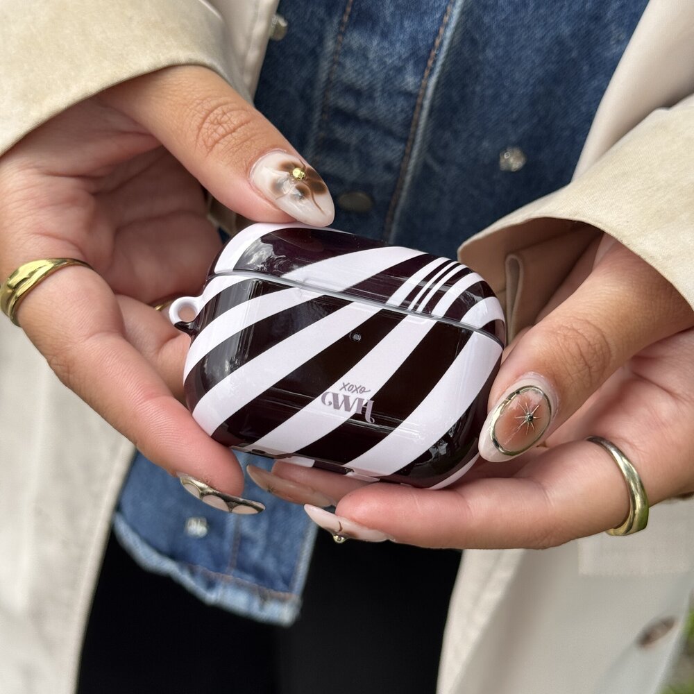 xoxo Wildhearts xoxo Wildhearts AirPods 3 - Optical Illusion Hülle xoxo Wildhearts xoxo Wildhearts AirPods 3 - Optical Illusion Hülle