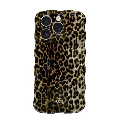 xoxo Wildhearts xoxo Wildhearts Glossy Wavy Case Wild Soul - iPhone 13 Pro Hülle xoxo Wildhearts xoxo Wildhearts Glossy Wavy Case Wild Soul - iPhone 13 Pro Hülle