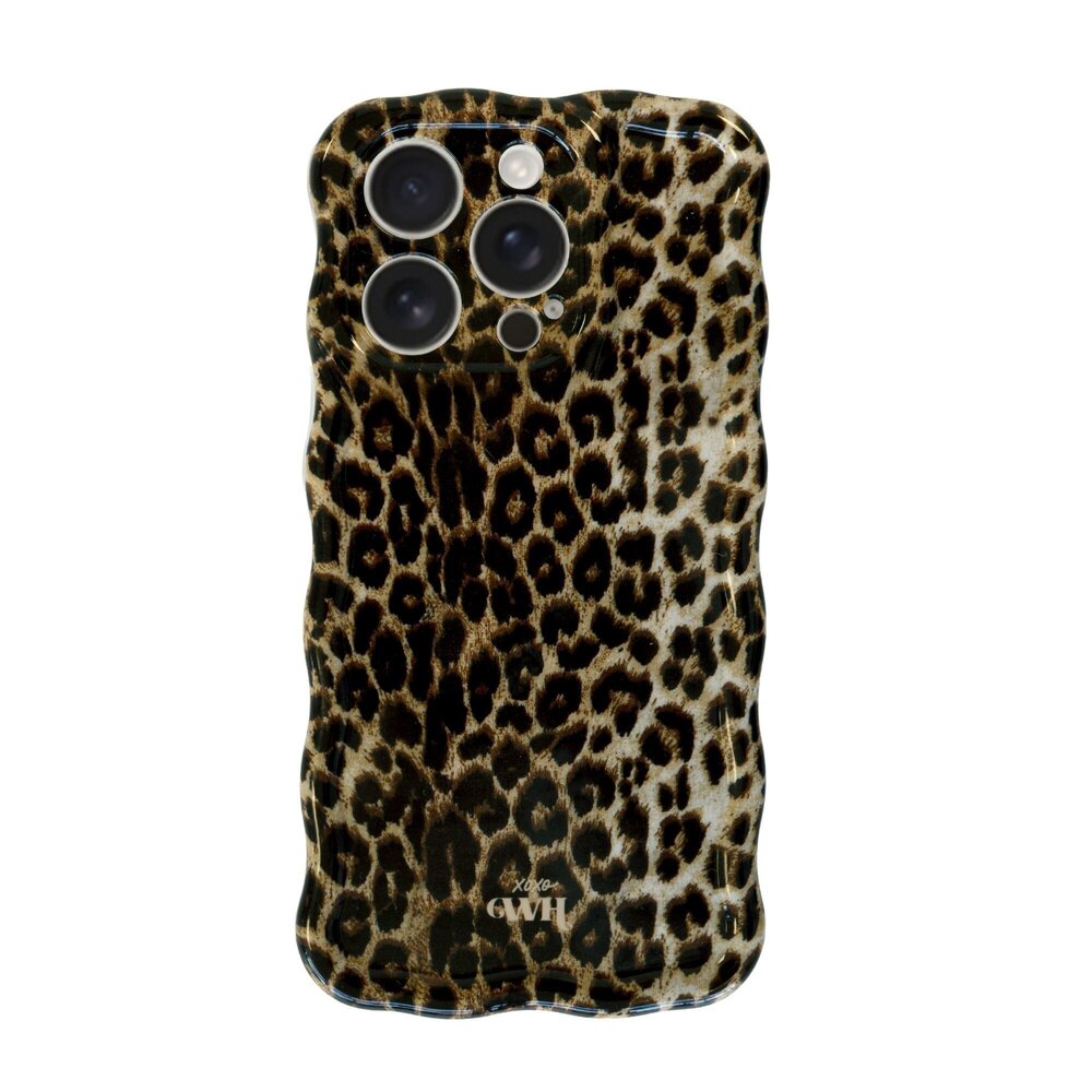 xoxo Wildhearts xoxo Wildhearts Glossy Wavy Case Wild Soul - iPhone 15 Pro Hülle xoxo Wildhearts xoxo Wildhearts Glossy Wavy Case Wild Soul - iPhone 15 Pro Hülle