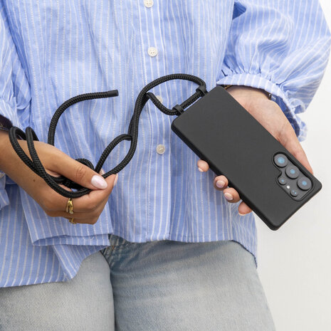 Coverzs Coverzs Samsung Galaxy S24 Ultra Silikonhülle mit Kord (Schwarz) Coverzs Coverzs Samsung Galaxy S24 Ultra Silikonhülle mit Kord (Schwarz)