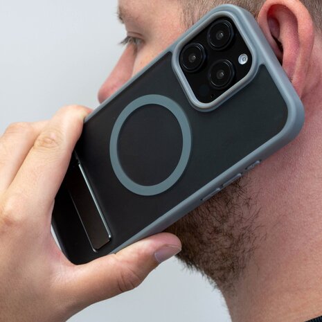 Coverzs Coverzs iPhone 14 Pro matte MagSafe Hülle mit Standard (Grau) Coverzs Coverzs iPhone 14 Pro matte MagSafe Hülle mit Standard (Grau)
