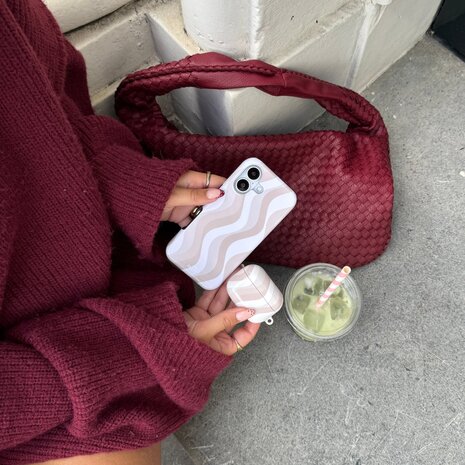 xoxo Wildhearts xoxo Wildhearts Minimal Nude - iPhone 17