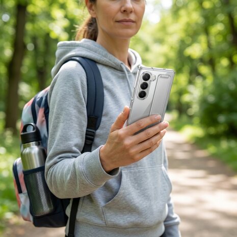 ShieldCase® ShieldCase Samsung Galaxy Z Fold 6 Silikonhülle mit Tragegriff (Transparent) ShieldCase® ShieldCase Samsung Galaxy Z Fold 6 Silikonhülle mit Tragegriff (Transparent)