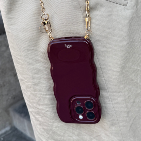 xoxo Wildhearts xoxo Wildhearts Glossy Wavy Cord Case Burgundy - iPhone 17 Pro xoxo Wildhearts xoxo Wildhearts Glossy Wavy Cord Case Burgundy - iPhone 17 Pro