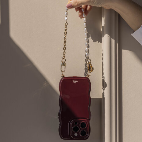 xoxo Wildhearts xoxo Wildhearts Glossy Wavy Cord Case Burgundy - Over The Moon (short) - iPhone Air xoxo Wildhearts xoxo Wildhearts Glossy Wavy Cord Case Burgundy - Over The Moon (short) - iPhone Air