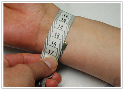 Bestimmen der Länge Ihres Uhrenarmbands Bestimmen der Länge Ihres Uhrenarmbands