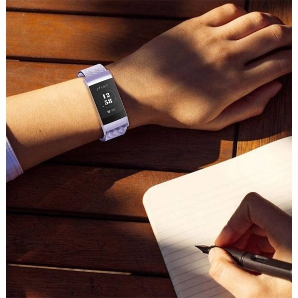 Strap-it® Strap-it Fitbit Charge 4 Milanese Band (Lila) Strap-it® Strap-it Fitbit Charge 4 Milanese Band (Lila)