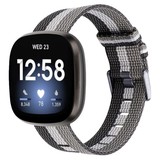 Strap-it® Fitbit Sense Woven Nylon Schnallenband (Schwarz-Weiß-Grau) Strap-it® Fitbit Sense Woven Nylon Schnallenband (Schwarz-Weiß-Grau)