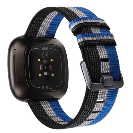 Strap-it® Strap-it® Fitbit Sense Woven Nylon Schnallenriemen (Schwarz-Weiß-Blau) Strap-it® Strap-it® Fitbit Sense Woven Nylon Schnallenriemen (Schwarz-Weiß-Blau)
