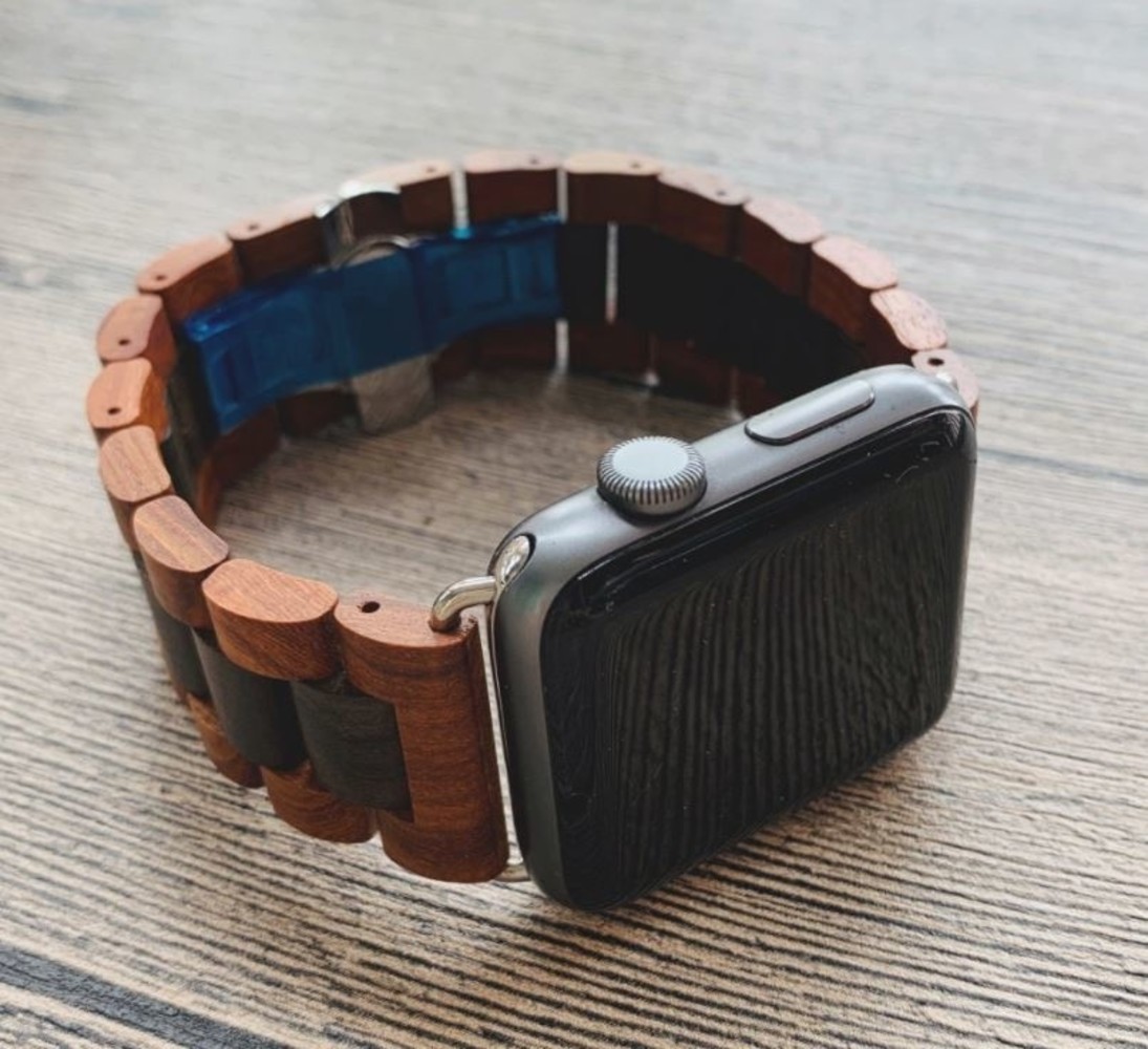 Strap-it® Strap-it Apple Watch Holzarmband (Rotbraun/Schwarz)