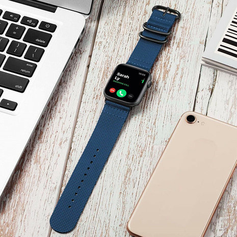 Strap-it® Strap-it Apple Watch Nylonschnallenarmband (Blau) Strap-it® Strap-it Apple Watch Nylonschnallenarmband (Blau)