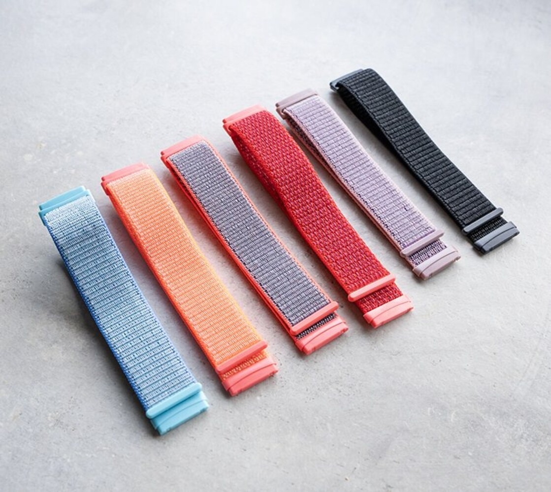 Strap-it® Strap-it® Fitbit Alta / Alta HR Nylonarmband (Schwarz) Strap-it® Strap-it® Fitbit Alta / Alta HR Nylonarmband (Schwarz)