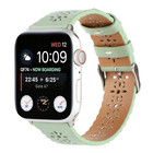 Strap-it® Strap-it Apple Watch 8 Lederarmband mit Muster (Hellgrün)