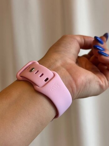 xoxo Wildhearts xoxo Wildhearts Fossil Gen 6 44mm Silikonarmband (Pink) xoxo Wildhearts xoxo Wildhearts Fossil Gen 6 44mm Silikonarmband (Pink)