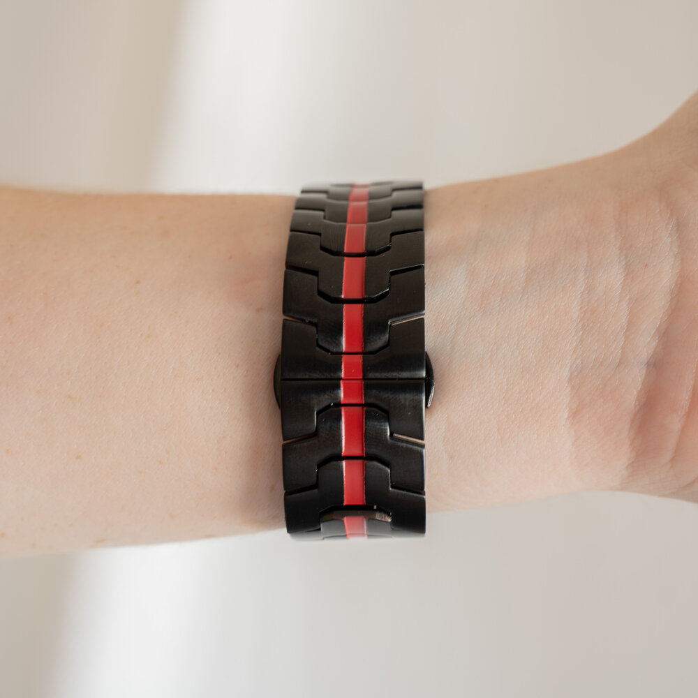 Strap-it® Strap-it Apple Watch Stahl Ironband (Schwarz/Rot) Strap-it® Strap-it Apple Watch Stahl Ironband (Schwarz/Rot)