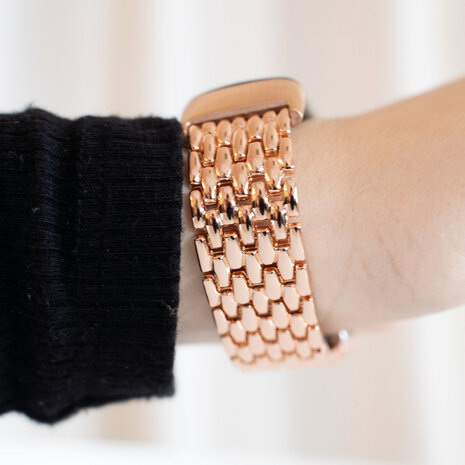 Strap-it® Strap-it Fitbit Charge 6 Drachen Stahlarmband (Roségold) Strap-it® Strap-it Fitbit Charge 6 Drachen Stahlarmband (Roségold)