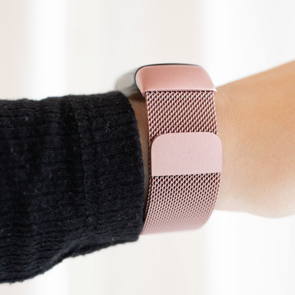 Strap-it® Strap-it® Fitbit Charge 5 Milanese Armband (Rosa) Strap-it® Strap-it® Fitbit Charge 5 Milanese Armband (Rosa)