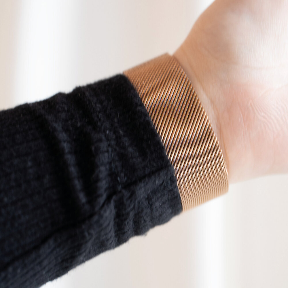 Strap-it® Strap-it® Fitbit Charge 5 Milanese Armband (Roségold) Strap-it® Strap-it® Fitbit Charge 5 Milanese Armband (Roségold)