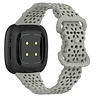 Strap-it® Strap-it Fitbit Versa 3 Silikonarmband mit Muster (Grau) Strap-it® Strap-it Fitbit Versa 3 Silikonarmband mit Muster (Grau)