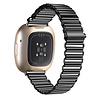 Strap-it® Strap-it Fitbit Versa 3 Stahl-Loop Armband (Schwarz) Strap-it® Strap-it Fitbit Versa 3 Stahl-Loop Armband (Schwarz)