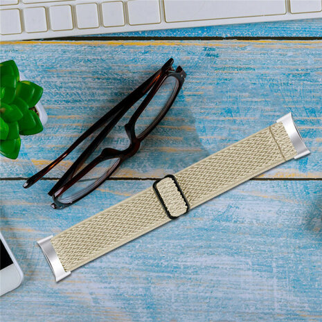Strap-it® Strap-it Fitbit Charge 3 elastisches Armband (Beige) Strap-it® Strap-it Fitbit Charge 3 elastisches Armband (Beige)