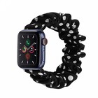 Strap-it® Strap-it Apple Watch Scrunchie Armband (Schwarz mit Punkten)