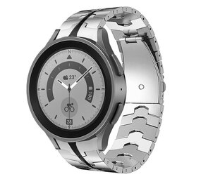 Strap-it® Samsung Galaxy Watch 5 Pro Stahl 'Iron' Armband (Silber/Schwarz) Strap-it® Samsung Galaxy Watch 5 Pro Stahl 'Iron' Armband (Silber/Schwarz)