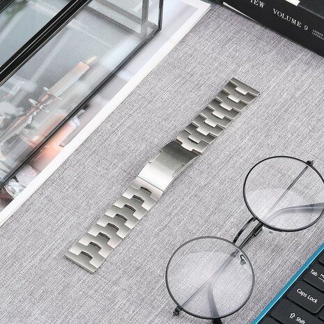 Strap-it® Strap-it Fossil Gen 5 Titan 'Grain' Armband (flacher Verschluss) (Silber) Strap-it® Strap-it Fossil Gen 5 Titan 'Grain' Armband (flacher Verschluss) (Silber)