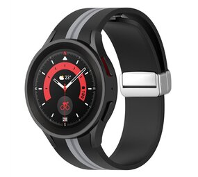 Strap-it® Samsung Galaxy Watch 5 Pro magnetisches Sportband (Schwarz/Grau) Strap-it® Samsung Galaxy Watch 5 Pro magnetisches Sportband (Schwarz/Grau)