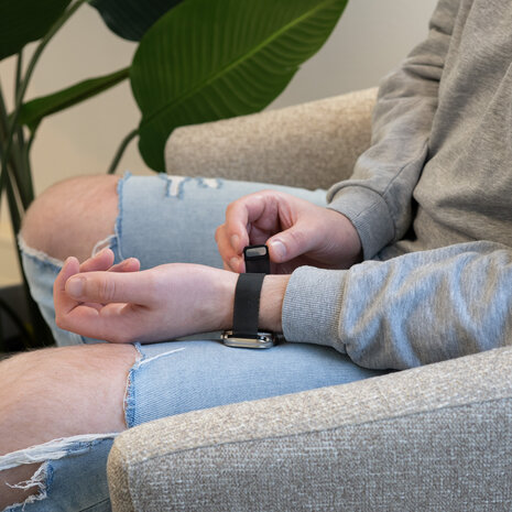 Strap-it® Strap-it Apple Watch Milanese Armband (Schwarz) Strap-it® Strap-it Apple Watch Milanese Armband (Schwarz)