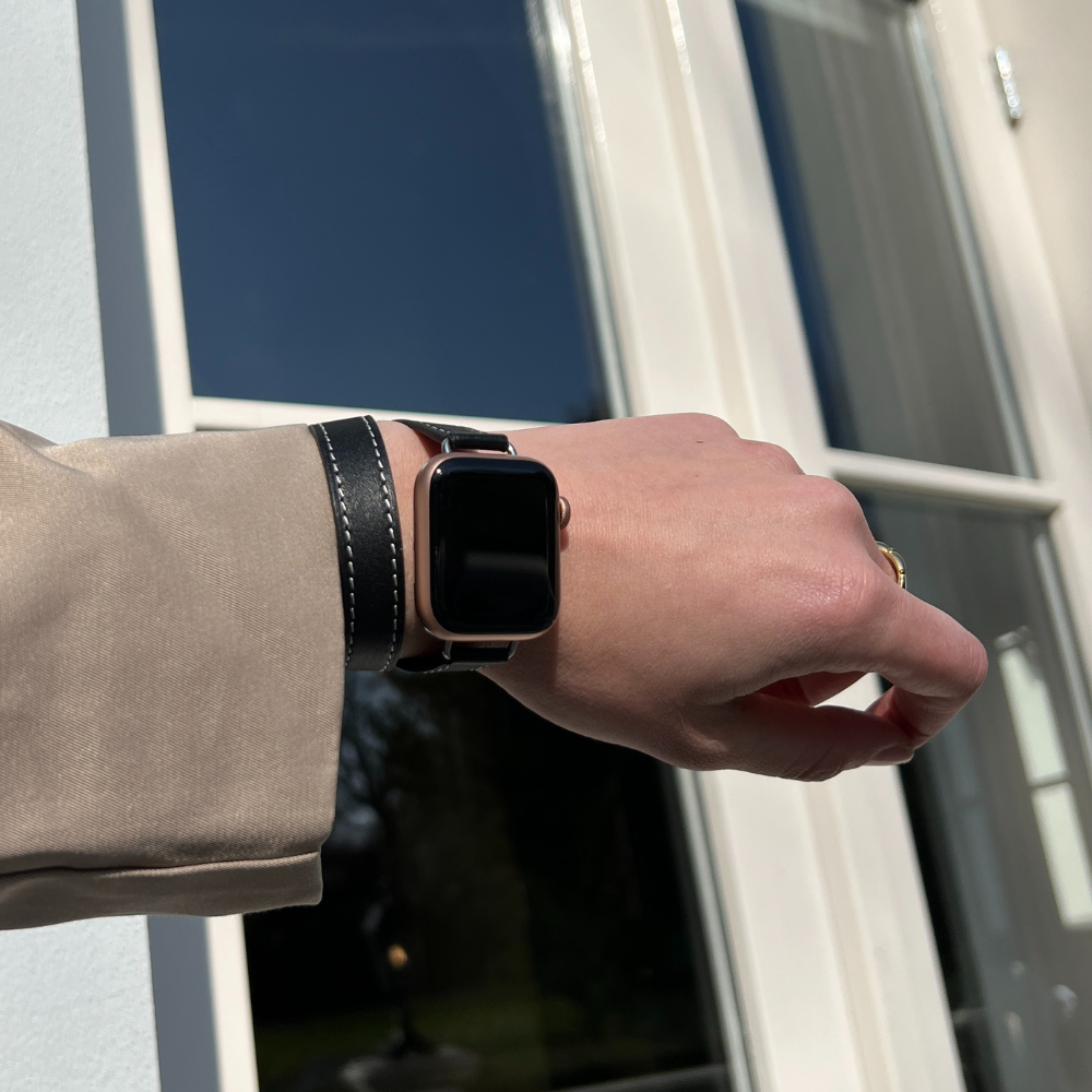 Strap-it® Strap-it Apple Watch Double Tour Lederarmband (Schwarz) Strap-it® Strap-it Apple Watch Double Tour Lederarmband (Schwarz)