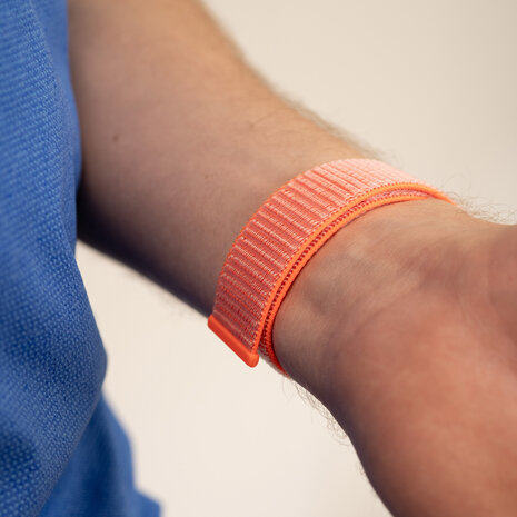 Strap-it® Strap-it OnePlus Watch Nylonarmband (Orange/Rot) Strap-it® Strap-it OnePlus Watch Nylonarmband (Orange/Rot)