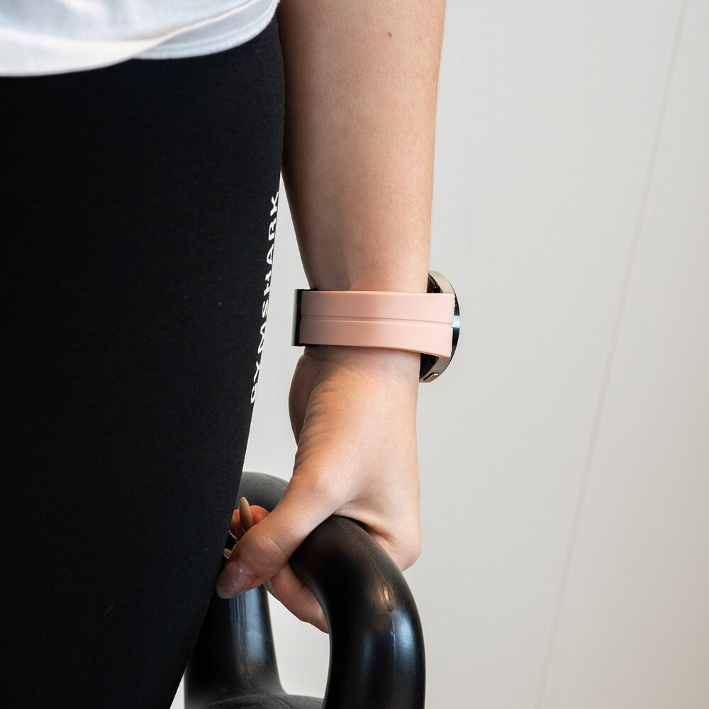 Bandz Bandz Samsung Galaxy Watch 7 - 44mm Silikonarmband mit D-Buckle (Rosa) Bandz Bandz Samsung Galaxy Watch 7 - 44mm Silikonarmband mit D-Buckle (Rosa)